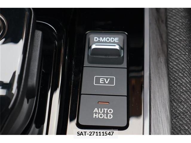 Nissan AURA 2024-11 7325785-6