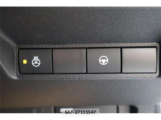 Nissan AURA 2024-11 7325785-7