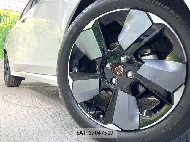 Nissan AURA 2021-09 7325815-12