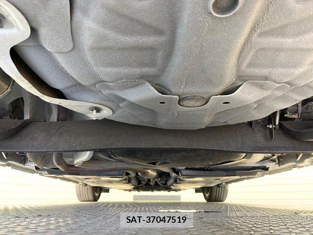 Nissan AURA 2021-09 7325815-18