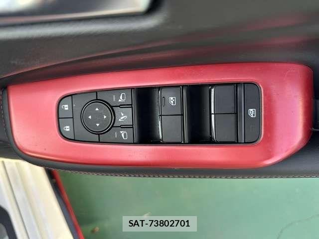 Nissan AURA 2023-01 7325791-13