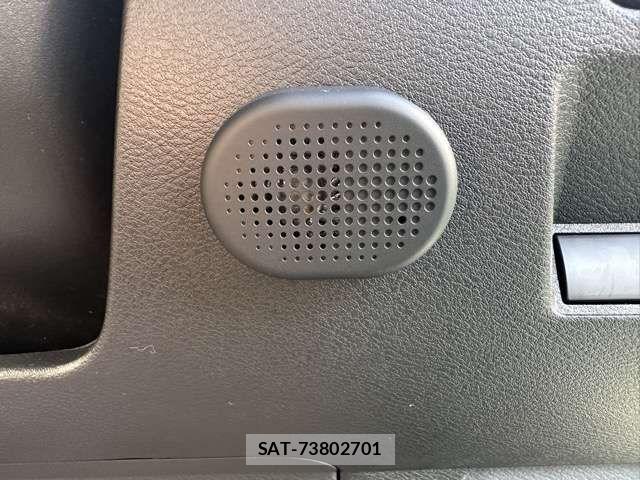 Nissan AURA 2023-01 7325791-16