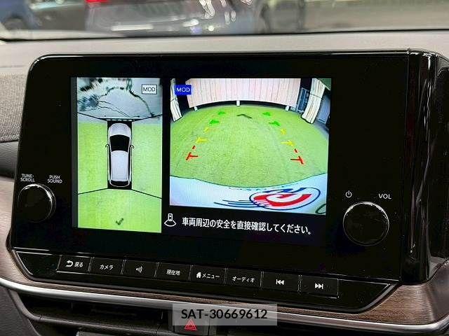 Nissan AURA 2022-01 7356930-3