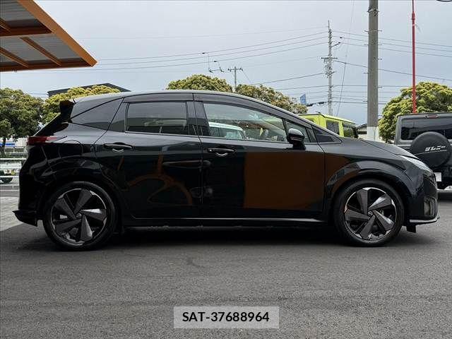 Nissan AURA 2022-01 7356937-10