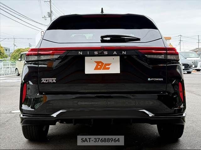 Nissan AURA 2022-01 7356937-13