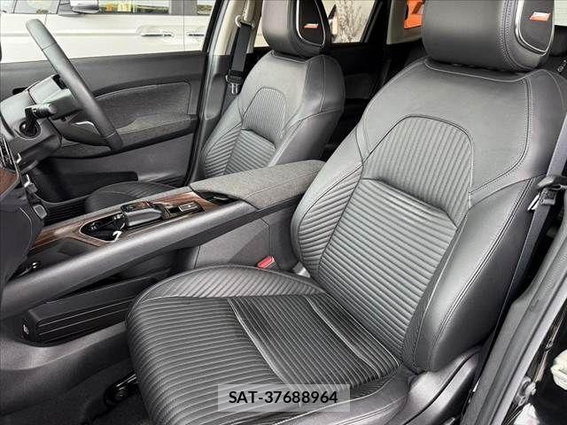 Nissan AURA 2022-01 7356937-16