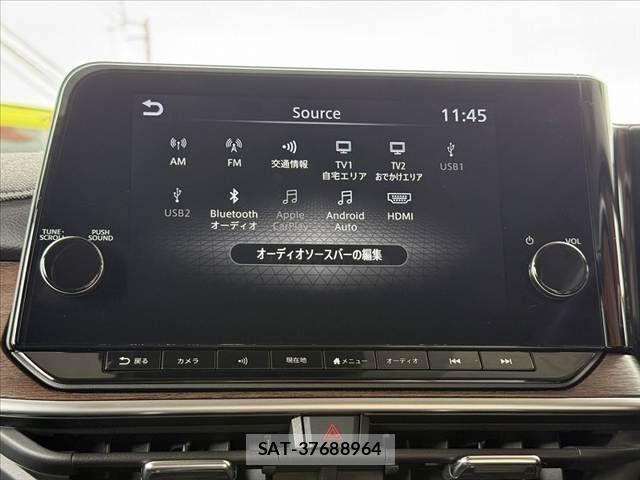 Nissan AURA 2022-01 7356937-21