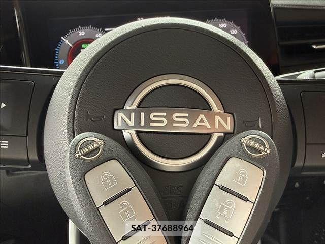 Nissan AURA 2022-01 7356937-25