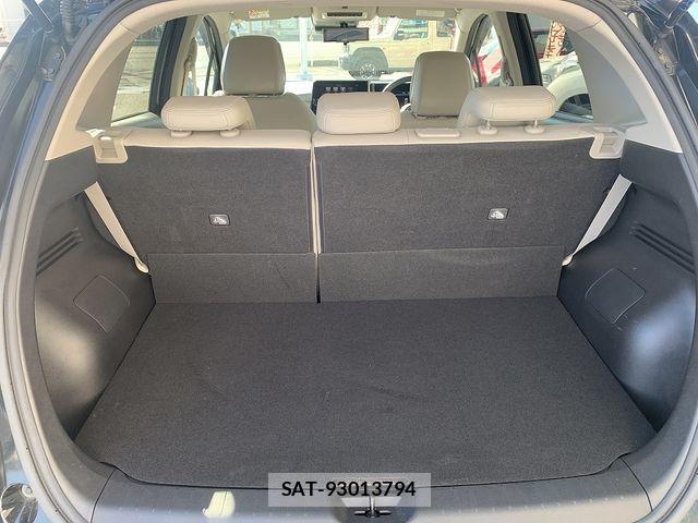 Nissan AURA 2021-08 7356938-18