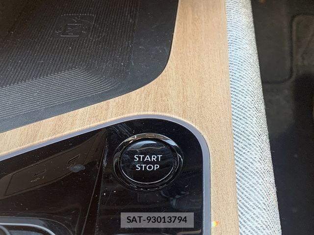 Nissan AURA 2021-08 7356938-6