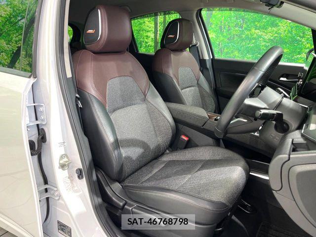 Nissan AURA 2021-08 7356933-9