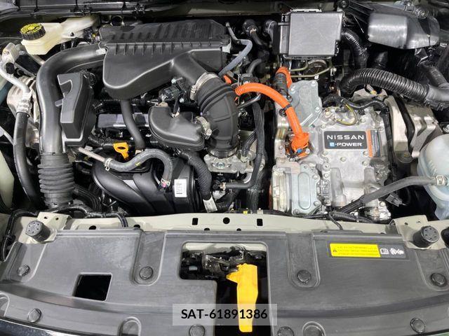 Nissan AURA 2022-01 7356932-17