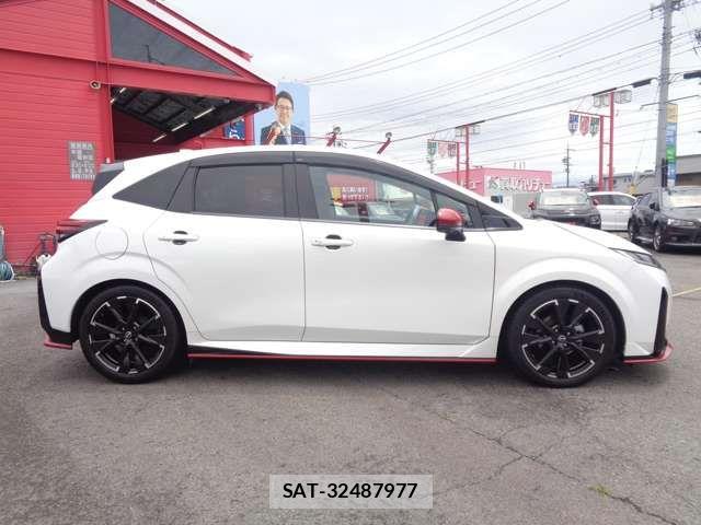 Nissan AURA 2023-05 7356926-6