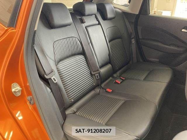 Nissan AURA 2021-08 7356929-12