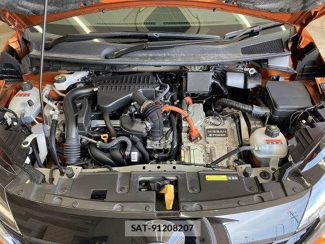 Nissan AURA 2021-08 7356929-17