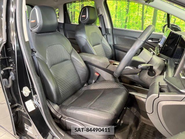 Nissan AURA 2023-02 7356935-7