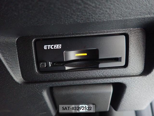 Nissan AURA 2022-07 7356919-19