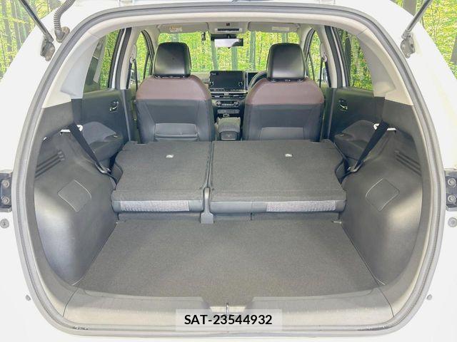 Nissan AURA 2022-02 7391426-9