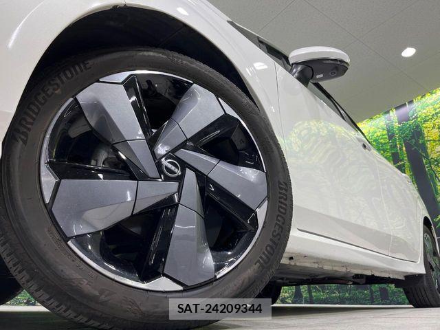 Nissan AURA 2023-07 7391418-13