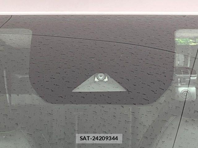 Nissan AURA 2023-07 7391418-5