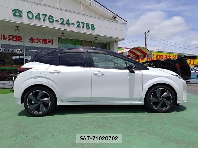 Nissan AURA 2023-04 7391420-10