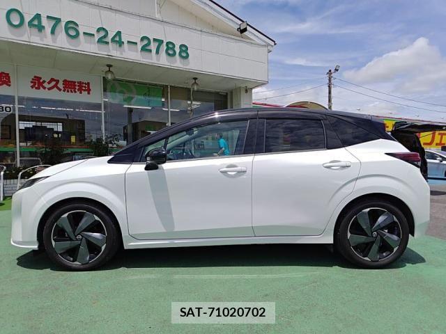 Nissan AURA 2023-04 7391420-11
