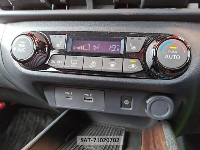 Nissan AURA 2023-04 7391420-17