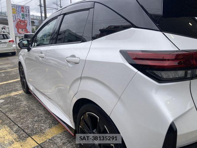 Nissan AURA 2023-08 7453041-11