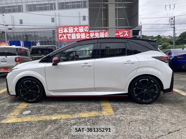 Nissan AURA 2023-08 7453041-12
