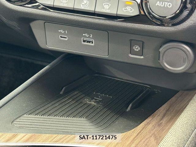 Nissan AURA 2025-06 7453038-17