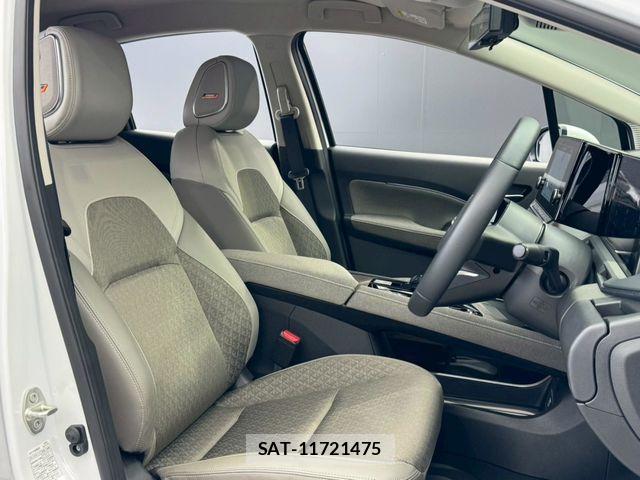 Nissan AURA 2025-06 7453038-21