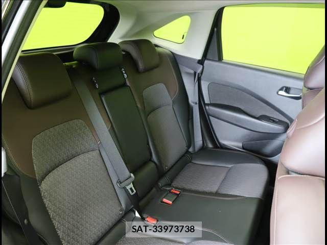 Nissan AURA 2025-05 7453043-22