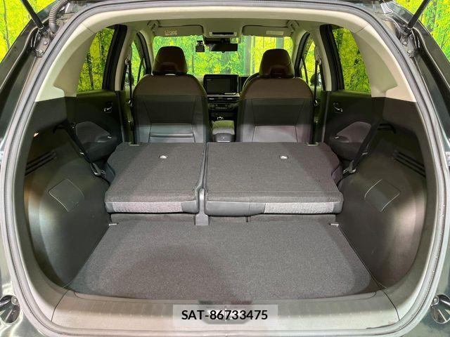 Nissan AURA 2023-04 7453048-10