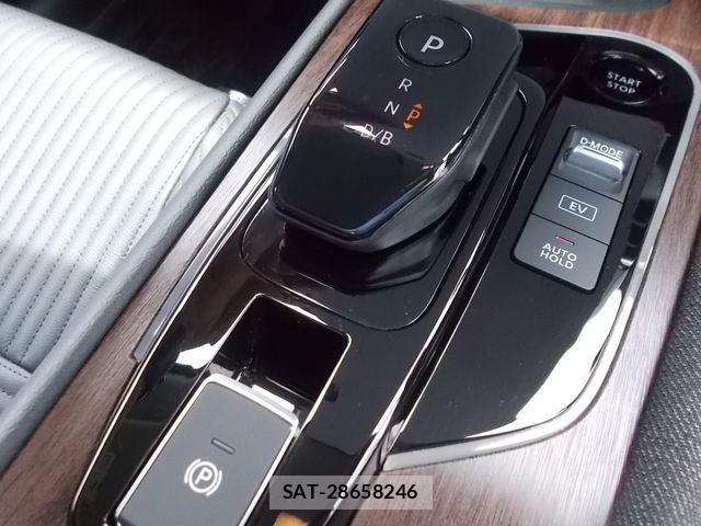 Nissan AURA 2022-05 7453051-11