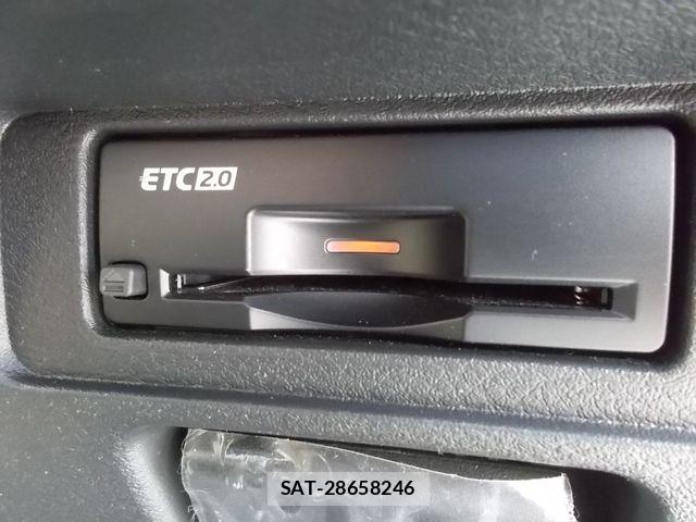 Nissan AURA 2022-05 7453051-14