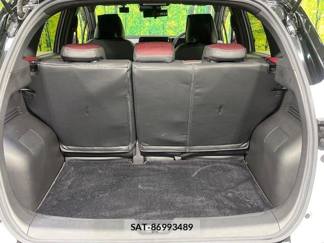 Nissan AURA 2022-11 7499624-9