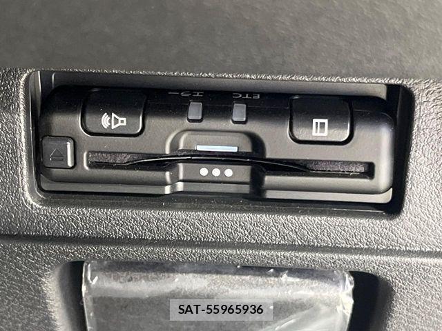 Nissan AURA 2023-05 7499627-6