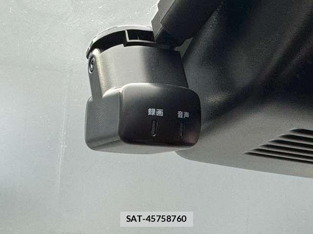 Nissan AURA 2023-05 7508156-11