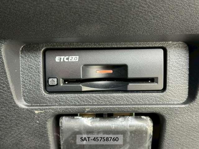 Nissan AURA 2023-05 7508156-12