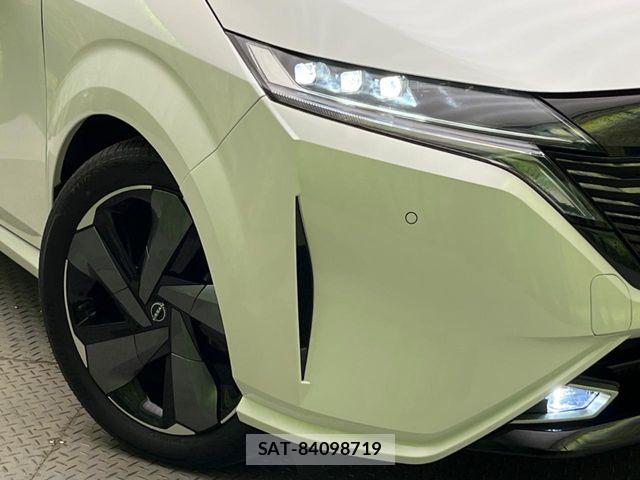 Nissan AURA 2023-01 7561851-11