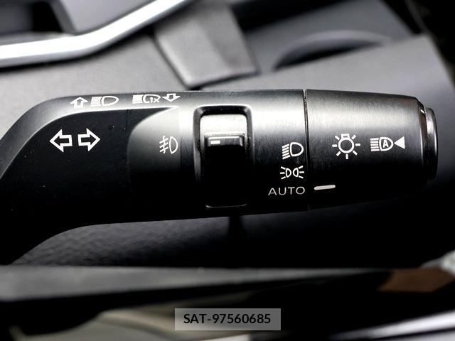 Nissan AURA 2021-10 7615131-20