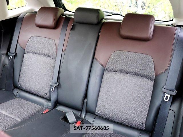 Nissan AURA 2021-10 7615131-26