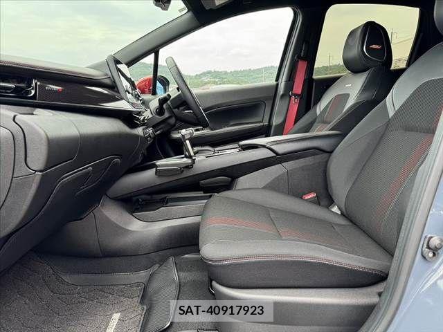 Nissan AURA 2024-11 7615116-17