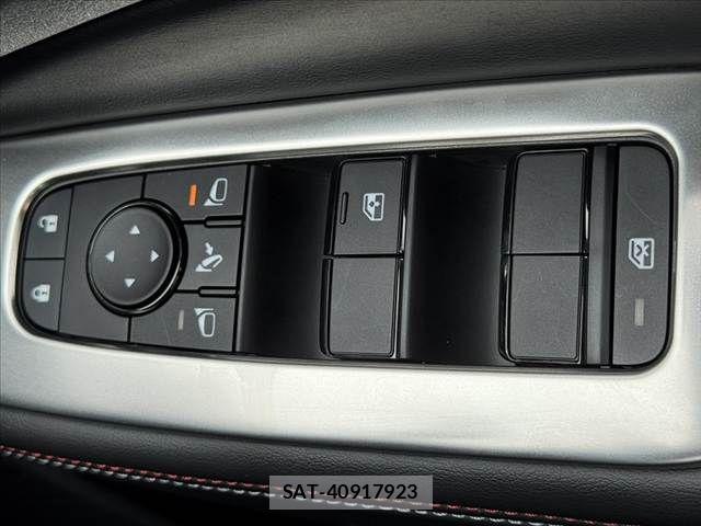 Nissan AURA 2024-11 7615116-27