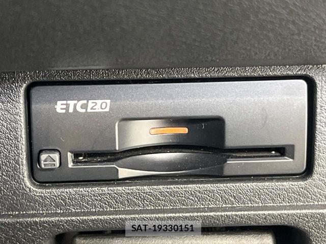 Nissan AURA 2023-06 7615128-5