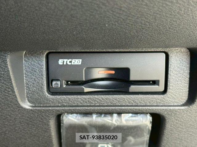 Nissan AURA 2024-01 7615118-17