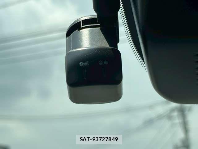 Nissan AURA 2021-11 7615127-4