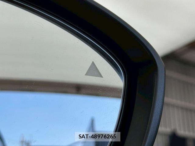 Nissan AURA 2023-05 7615121-21