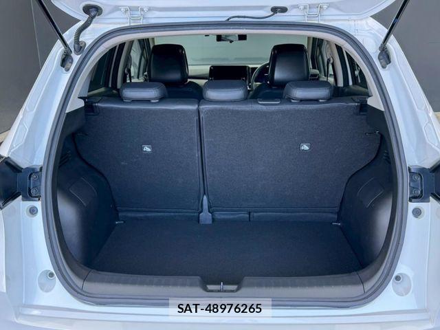 Nissan AURA 2023-05 7615121-26