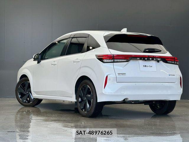Nissan AURA 2023-05 7615121-3